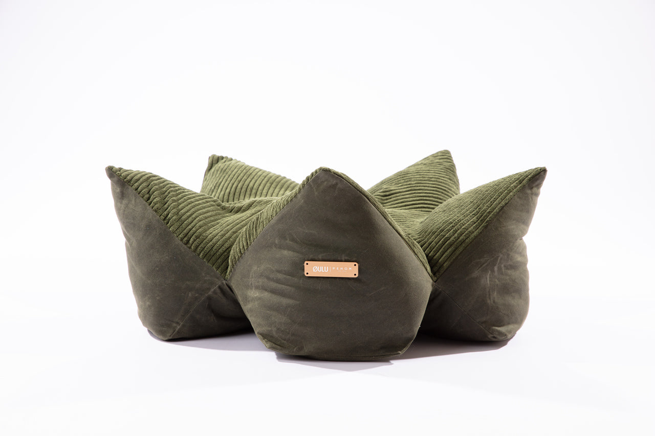 Calming Cuddle Pet Bed (Ultra Soft & Cozy)