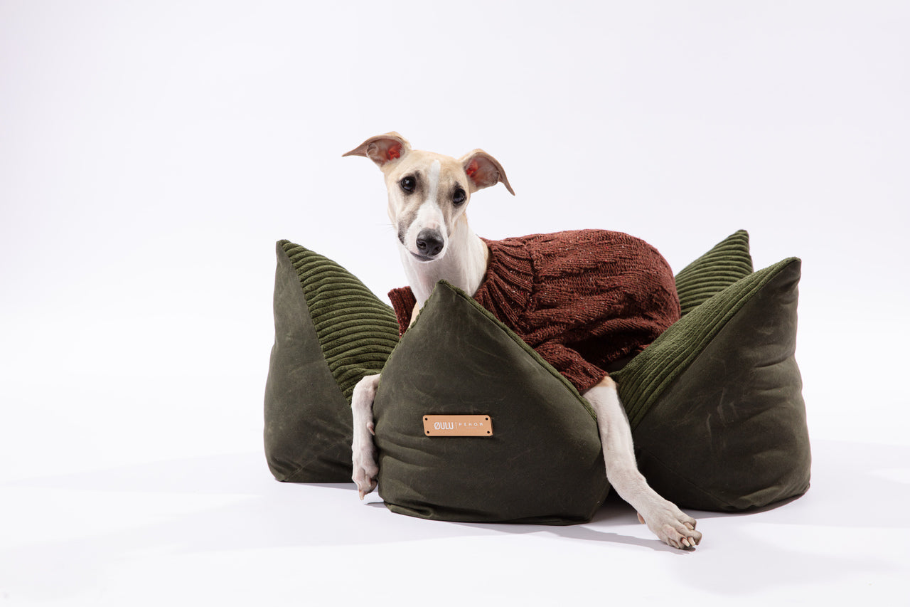 Calming Cuddle Pet Bed (Ultra Soft & Cozy)